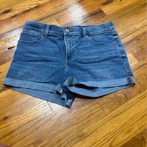 EUC express mid rise shortie